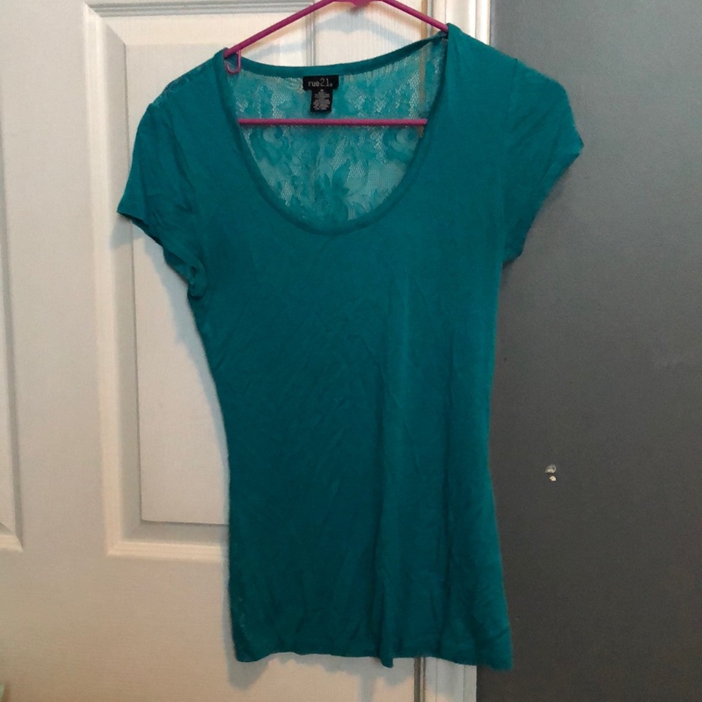 form fitting teal t-shirt